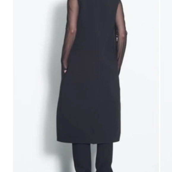 Marie Saint Pierre Malevitch Sleevless Coat - Picture 7 of 7